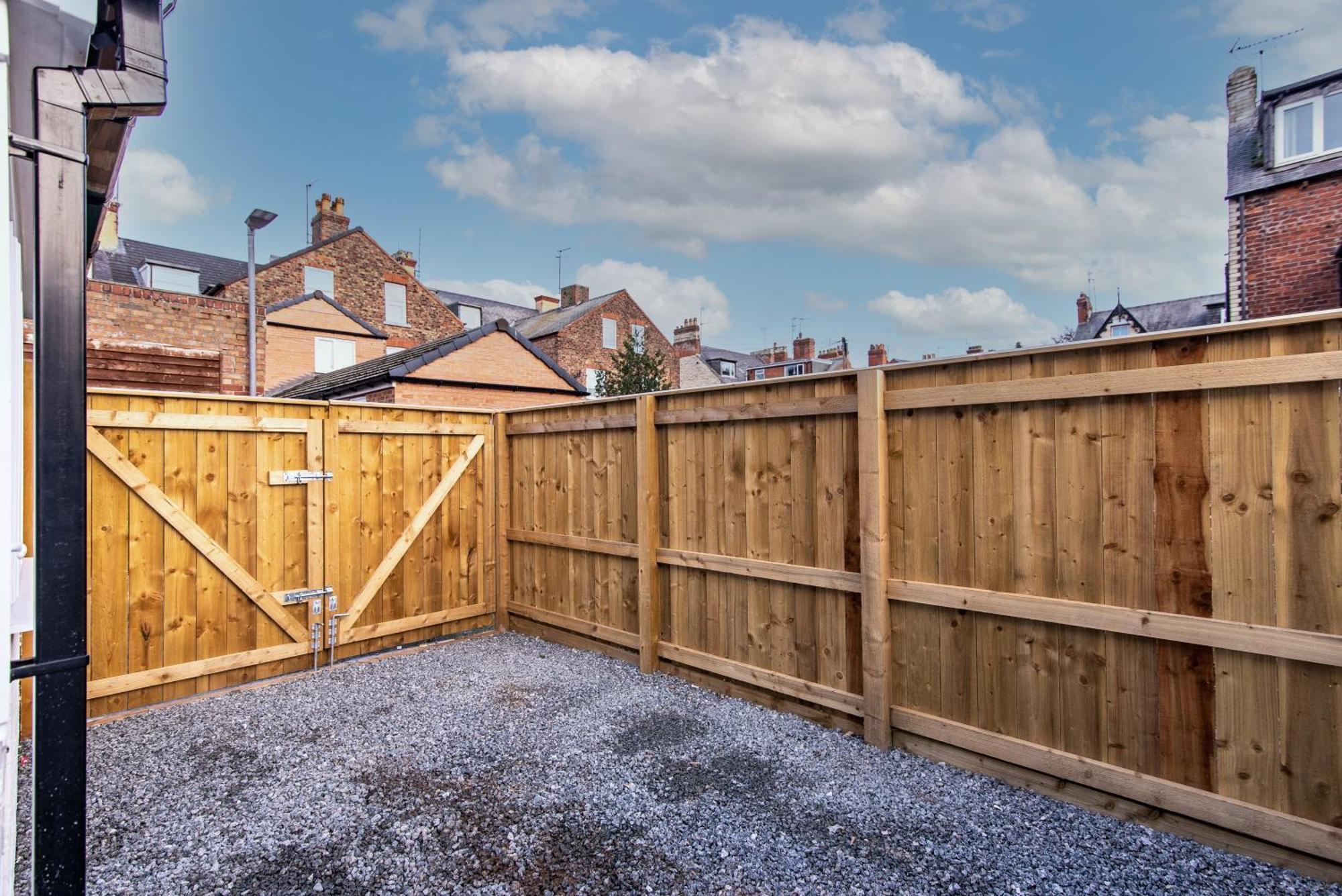 Spacious 4-Bedroom Home Near Bridlington Front Exterior photo